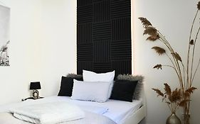 Kleines Glueck By Interior Apartments